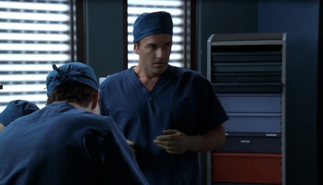 Charmed-Online-dot-NL-NipTuck4x06-0510.jpg