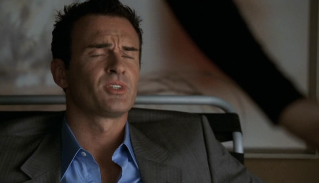 Charmed-Online-dot-NL-NipTuck4x06-0807.jpg