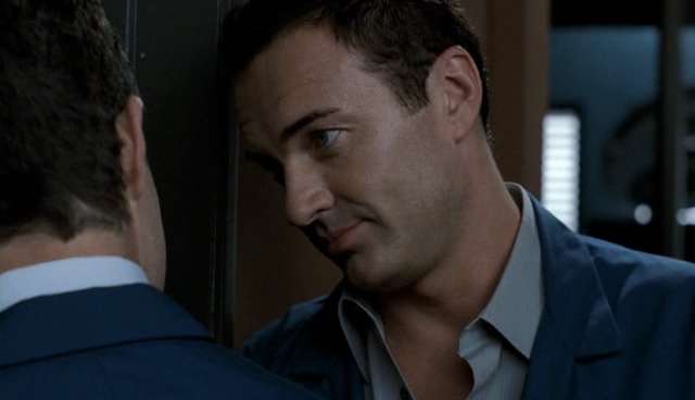 Charmed-Online-dot-NL-NipTuck4x07-3251.jpg