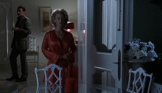Charmed-Online-dot-NL-NipTuck4x07-3846.jpg