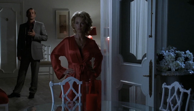 Charmed-Online-dot-NL-NipTuck4x07-3859.jpg