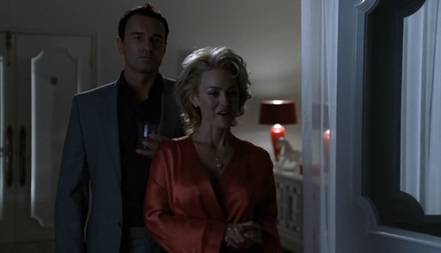 Charmed-Online-dot-NL-NipTuck4x07-3886.jpg