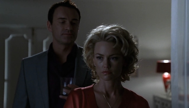 Charmed-Online-dot-NL-NipTuck4x07-3900.jpg