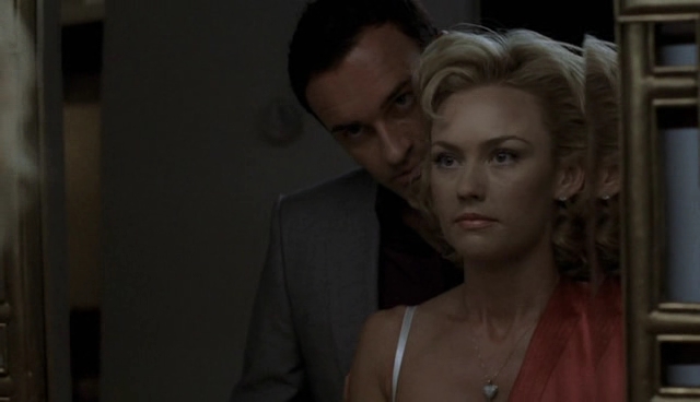 Charmed-Online-dot-NL-NipTuck4x07-3938.jpg