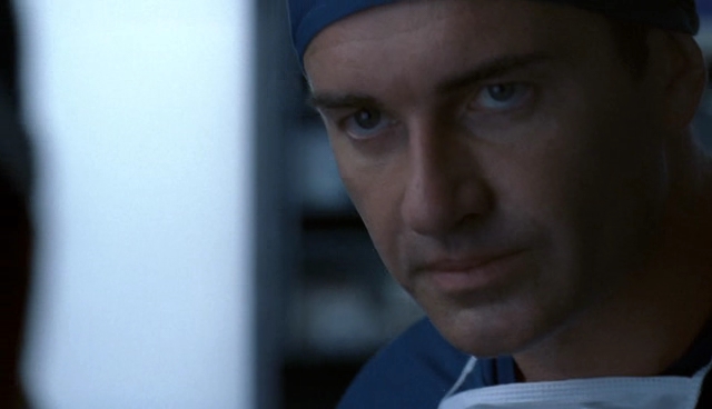 Charmed-Online-dot-NL-NipTuck4x07-4626.jpg