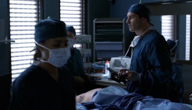 Charmed-Online-dot-NL-NipTuck4x07-4648.jpg