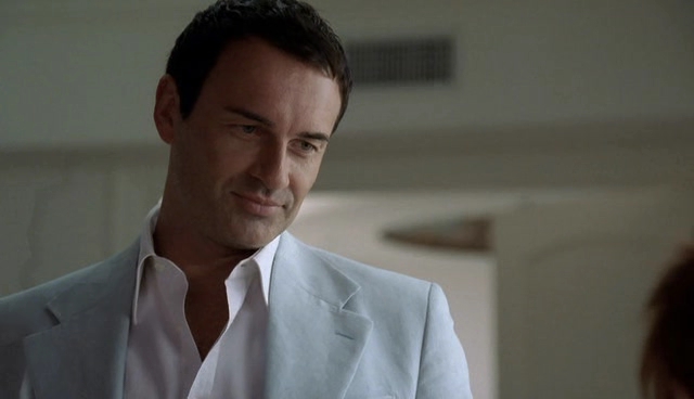 Charmed-Online-dot-NL-NipTuck4x08-0572.jpg