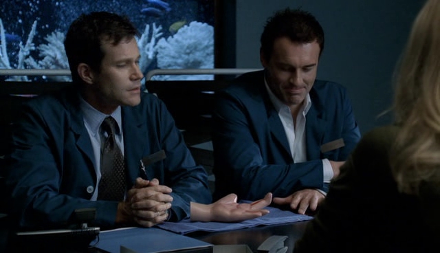 Charmed-Online-dot-NL-NipTuck4x08-1133.jpg