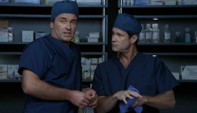 Charmed-Online-dot-NL-NipTuck4x08-1582.jpg
