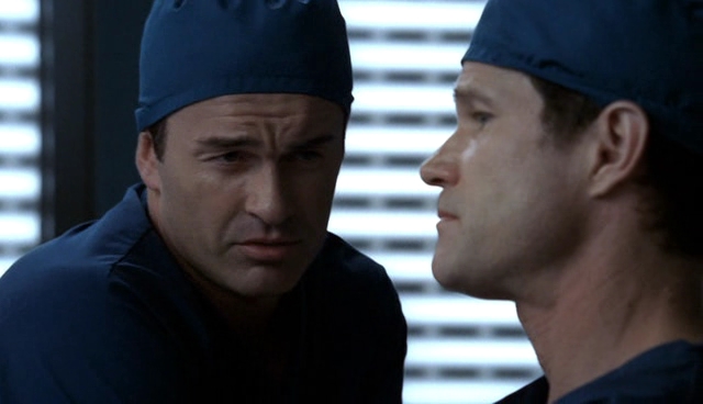 Charmed-Online-dot-NL-NipTuck4x08-1592.jpg