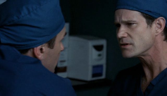 Charmed-Online-dot-NL-NipTuck4x08-1617.jpg