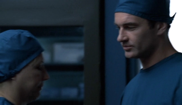Charmed-Online-dot-NL-NipTuck4x08-1660.jpg
