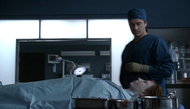 Charmed-Online-dot-NL-NipTuck4x08-1666.jpg