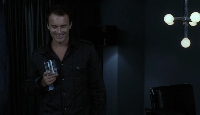 Charmed-Online-dot-NL-NipTuck4x09-1041.jpg