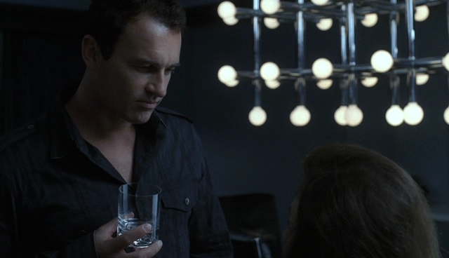Charmed-Online-dot-NL-NipTuck4x09-1070.jpg