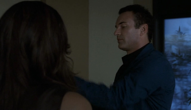 Charmed-Online-dot-NL-NipTuck4x09-2117.jpg