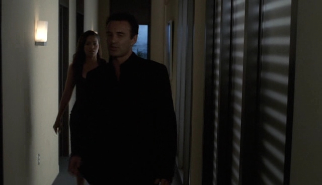 Charmed-Online-dot-NL-NipTuck4x09-2158.jpg