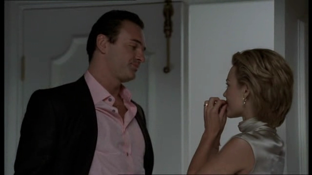 Charmed-Online-dot-NL-NipTuck4x10-1429.jpg