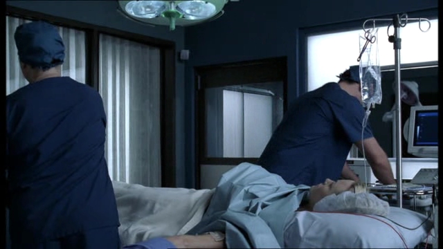 Charmed-Online-dot-NL-NipTuck4x10-1616.jpg