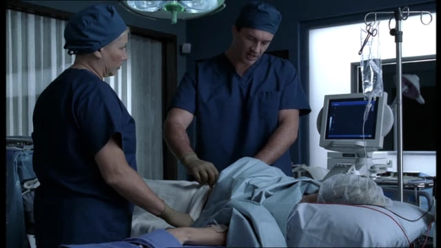 Charmed-Online-dot-NL-NipTuck4x10-1621.jpg