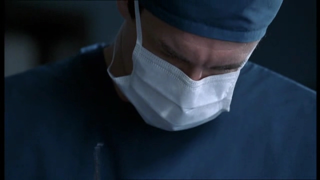 Charmed-Online-dot-NL-NipTuck4x10-1695.jpg