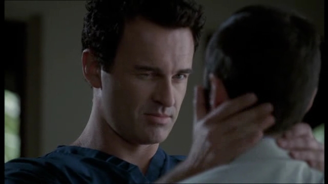 Charmed-Online-dot-NL-NipTuck4x10-1791.jpg