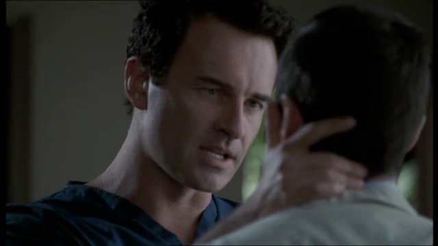Charmed-Online-dot-NL-NipTuck4x10-1799.jpg