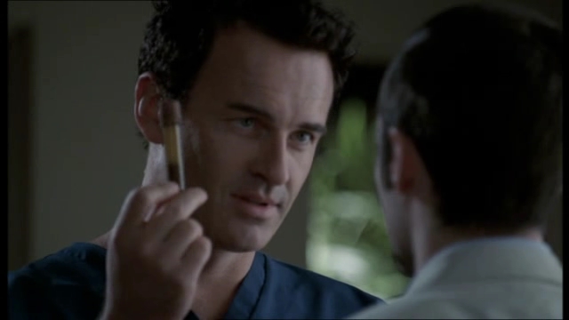 Charmed-Online-dot-NL-NipTuck4x10-1805.jpg