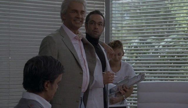 Charmed-Online-dot-NL-NipTuck4x11-2167.jpg