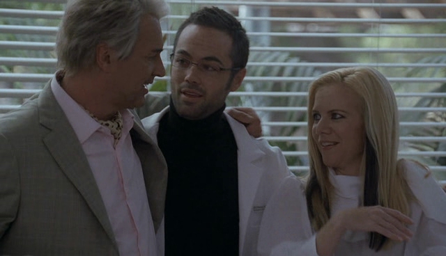 Charmed-Online-dot-NL-NipTuck4x11-2184.jpg