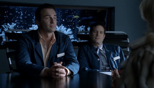 Charmed-Online-dot-NL-NipTuck4x12-0189.jpg