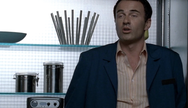 Charmed-Online-dot-NL-NipTuck4x12-0378.jpg