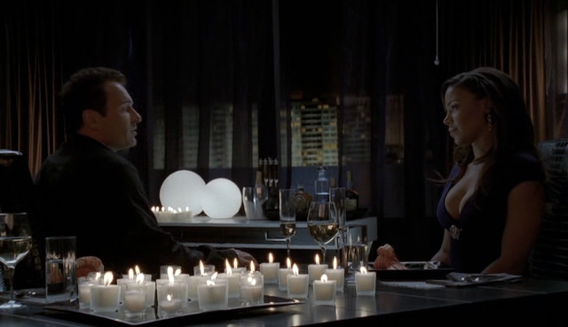 Charmed-Online-dot-NL-NipTuck4x12-0432.jpg
