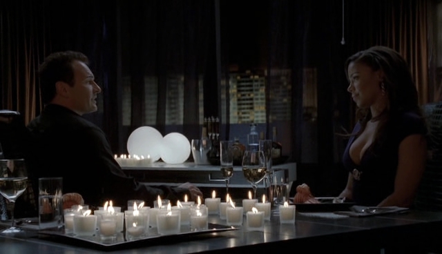 Charmed-Online-dot-NL-NipTuck4x12-0433.jpg