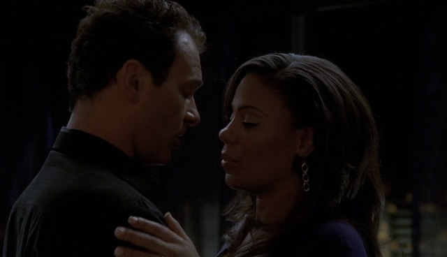 Charmed-Online-dot-NL-NipTuck4x12-0525.jpg