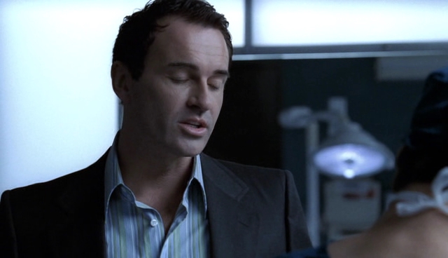 Charmed-Online-dot-NL-NipTuck4x12-0957.jpg