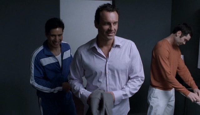 Charmed-Online-dot-NL-NipTuck4x12-1133.jpg