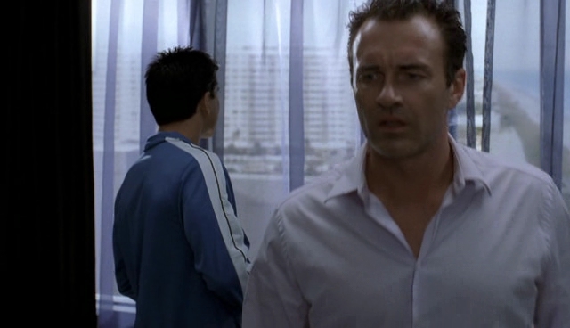 Charmed-Online-dot-NL-NipTuck4x12-1252.jpg