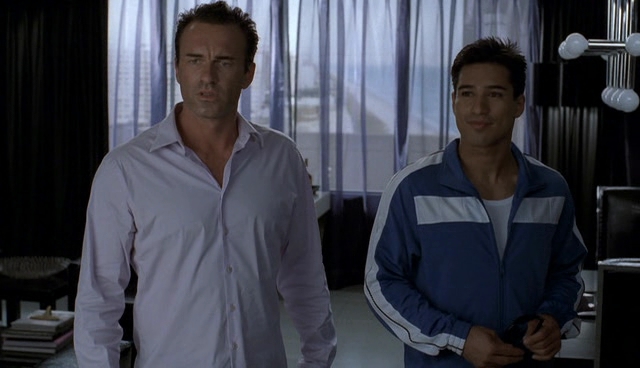 Charmed-Online-dot-NL-NipTuck4x12-1292.jpg