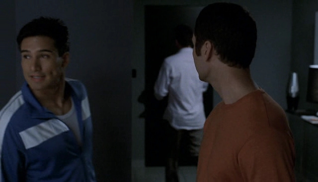 Charmed-Online-dot-NL-NipTuck4x12-1311.jpg