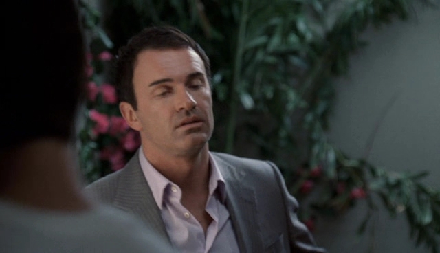 Charmed-Online-dot-NL-NipTuck4x12-1447.jpg