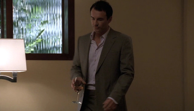 Charmed-Online-dot-NL-NipTuck4x12-1470.jpg