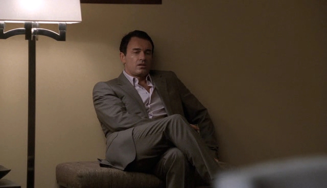 Charmed-Online-dot-NL-NipTuck4x12-1473.jpg