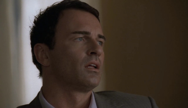 Charmed-Online-dot-NL-NipTuck4x12-1531.jpg