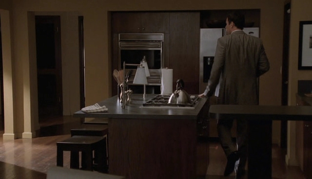 Charmed-Online-dot-NL-NipTuck4x12-1592.jpg