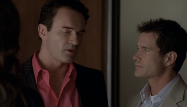 Charmed-Online-dot-NL-NipTuck4x12-1710.jpg