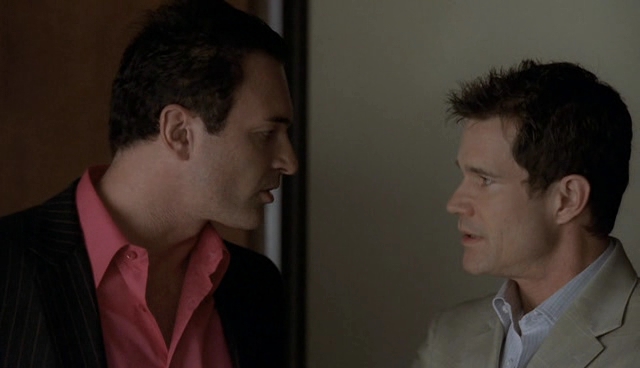Charmed-Online-dot-NL-NipTuck4x12-1740.jpg