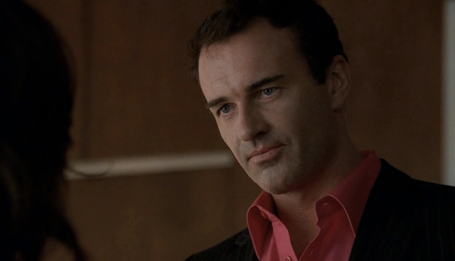 Charmed-Online-dot-NL-NipTuck4x12-1786.jpg