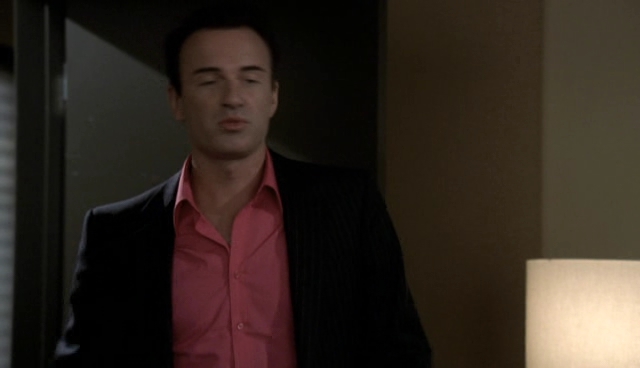 Charmed-Online-dot-NL-NipTuck4x12-1831.jpg