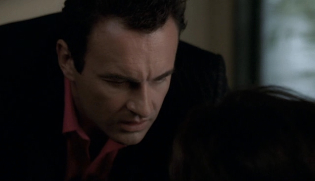 Charmed-Online-dot-NL-NipTuck4x12-1858.jpg